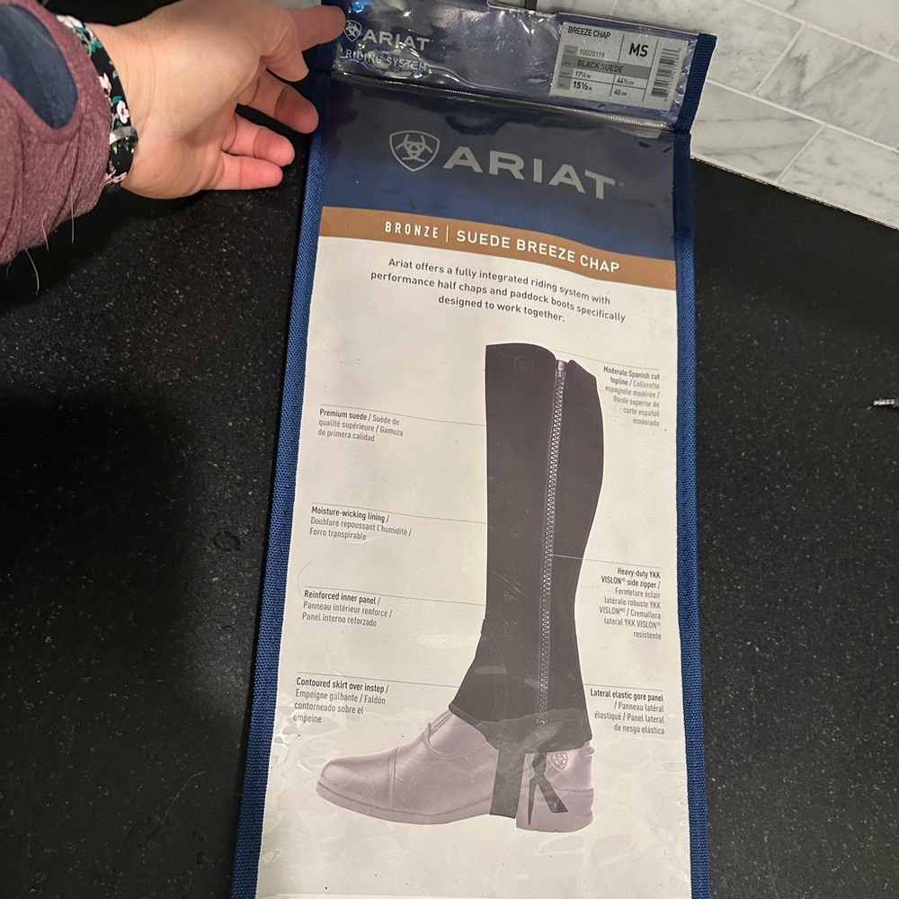 Ariat Black suede half chaps NWT size medium short